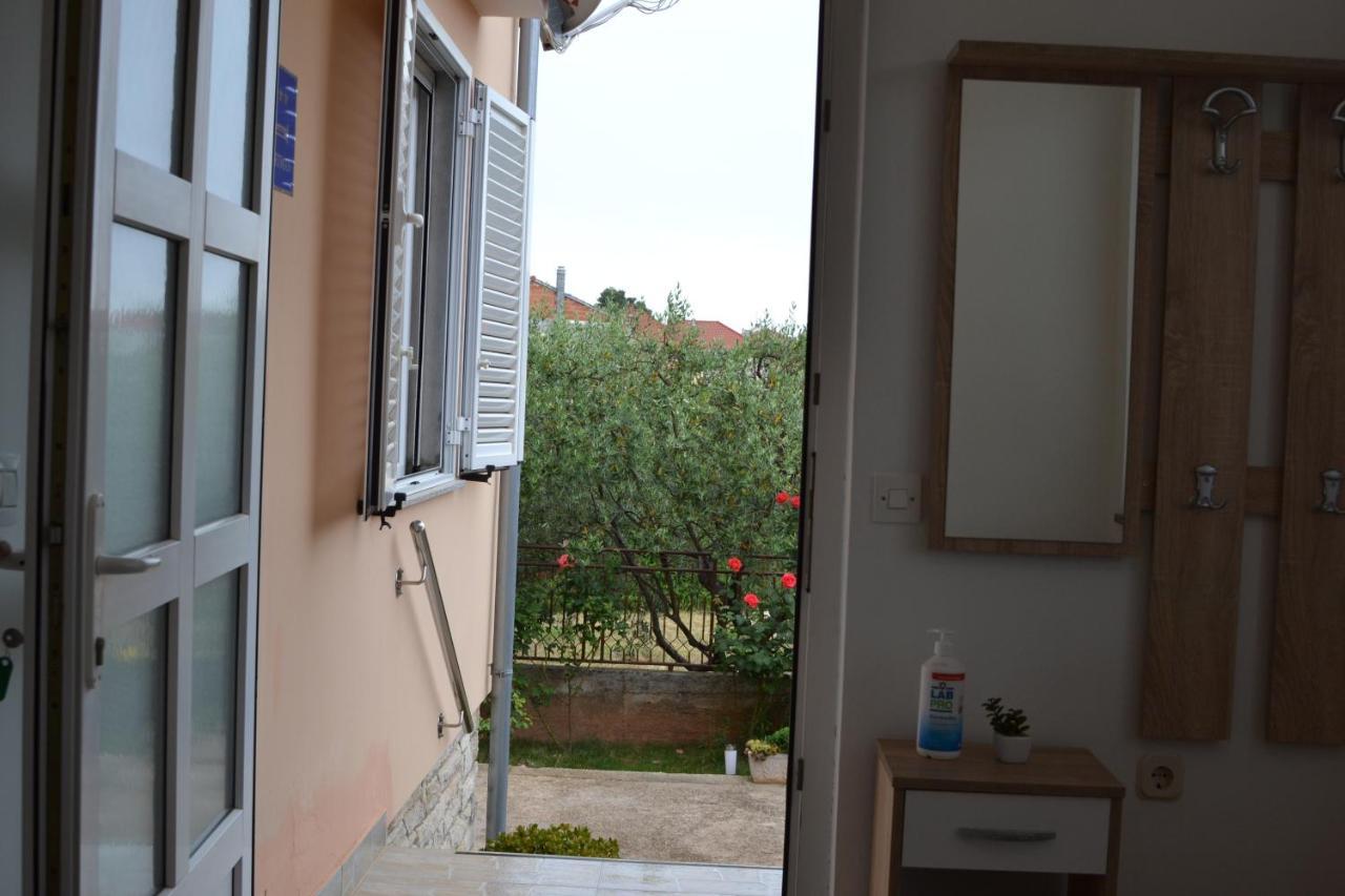 Apartman Martina Zadar Exteriör bild
