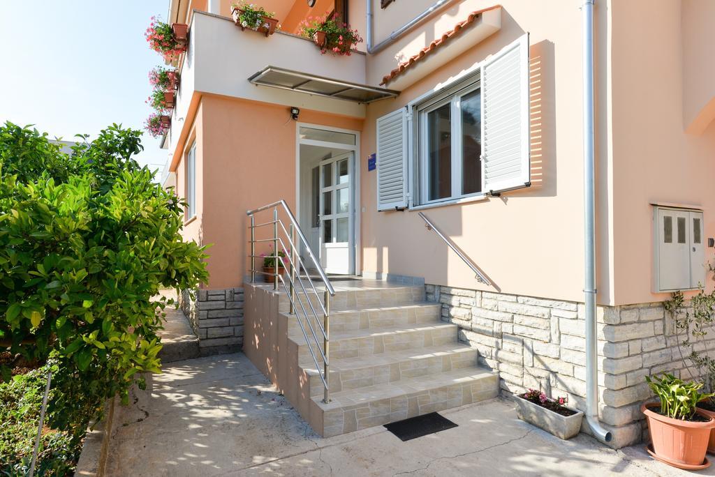 Apartman Martina Zadar Exteriör bild